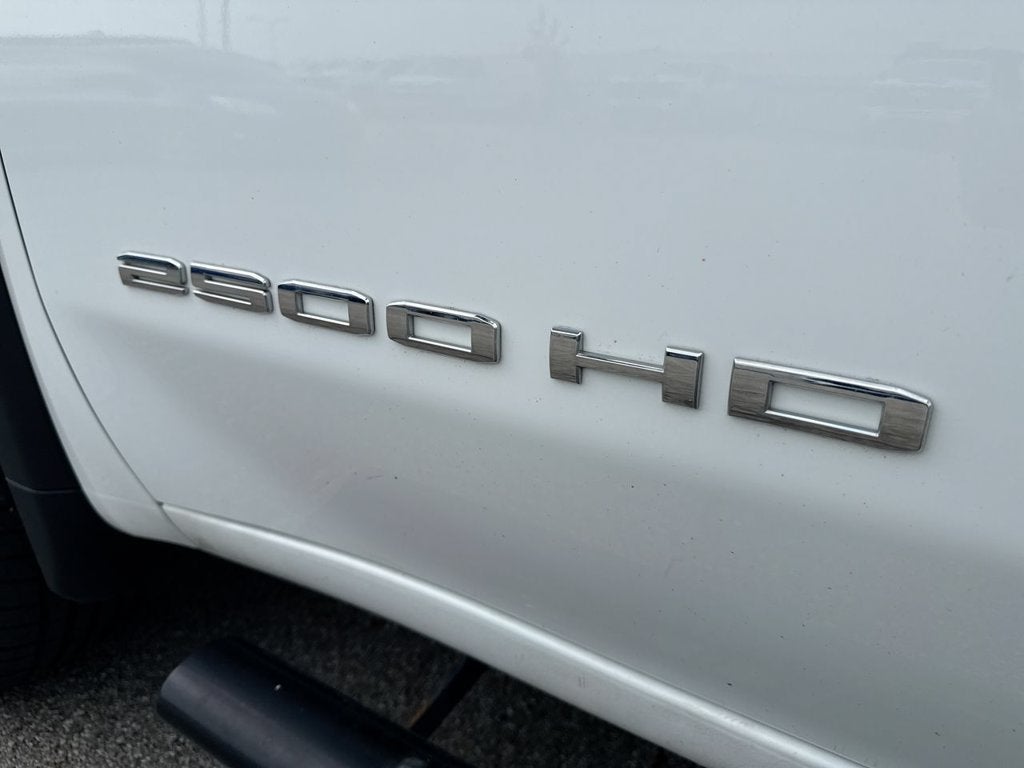 2020 GMC Sierra 2500 HD 4WD Crew Cab Long Bed