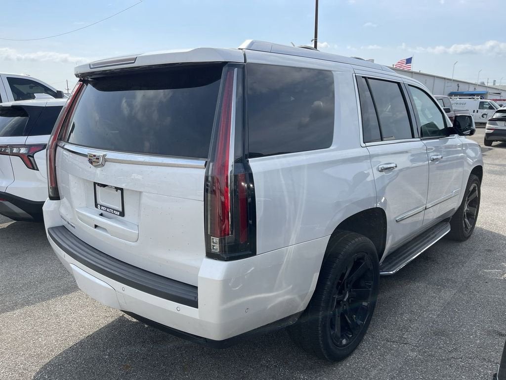 2019 Cadillac Escalade Luxury