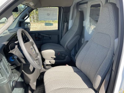 2026 Chevrolet Express Cutaway 3500 1WT