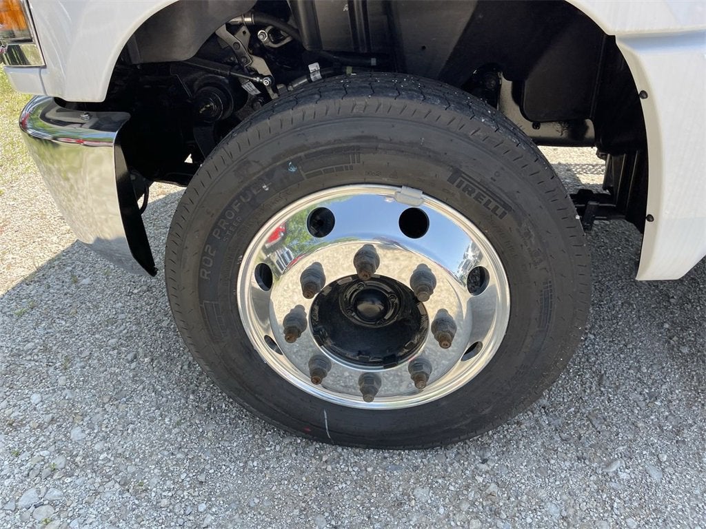 2024 Chevrolet Silverado 5500 HD Work Truck