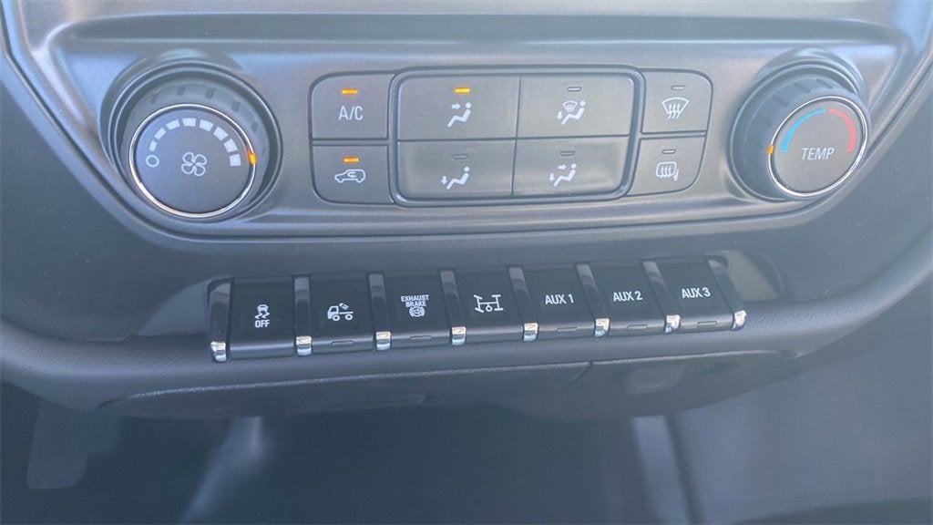 2023 Chevrolet Silverado 5500 HD Work Truck