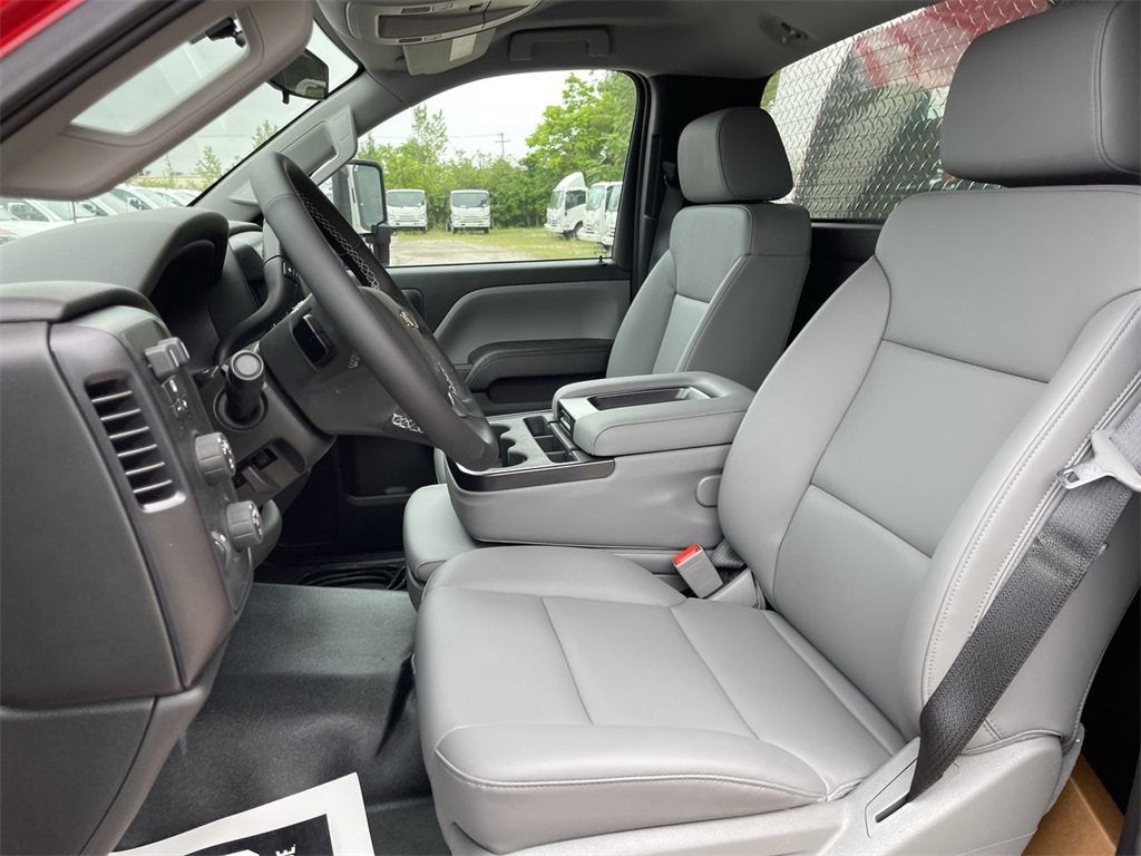 2024 Chevrolet Silverado 5500 HD Work Truck