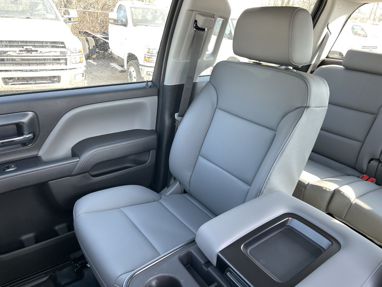 2024 Chevrolet Silverado 5500 HD Work Truck