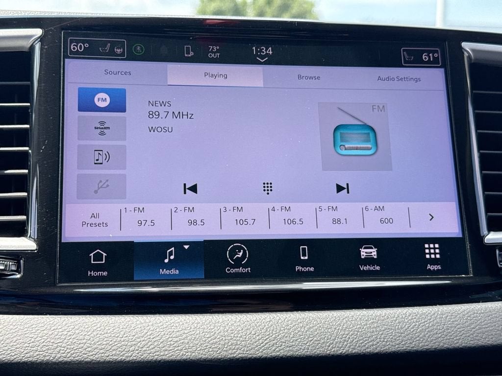 2024 Chrysler Pacifica Touring L
