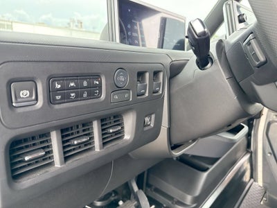 2024 BrightDrop Zevo 600 EJY