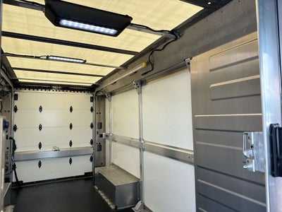 2024 BrightDrop Zevo 600 EJY
