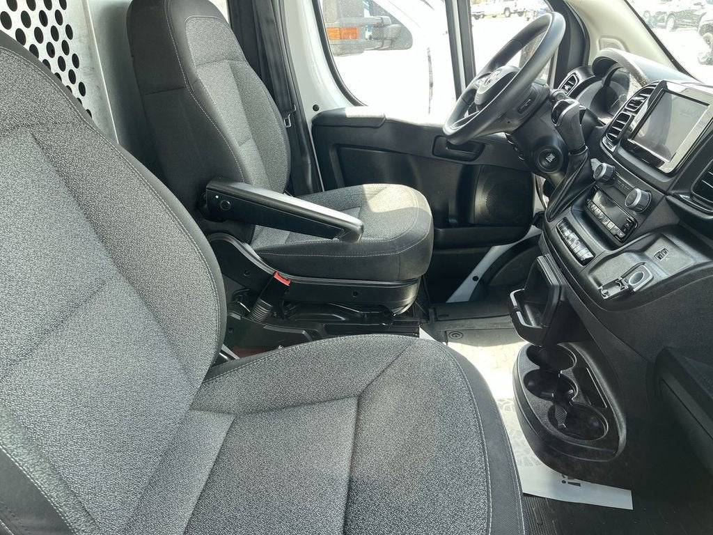 2025 RAM ProMaster Cargo Van Tradesman
