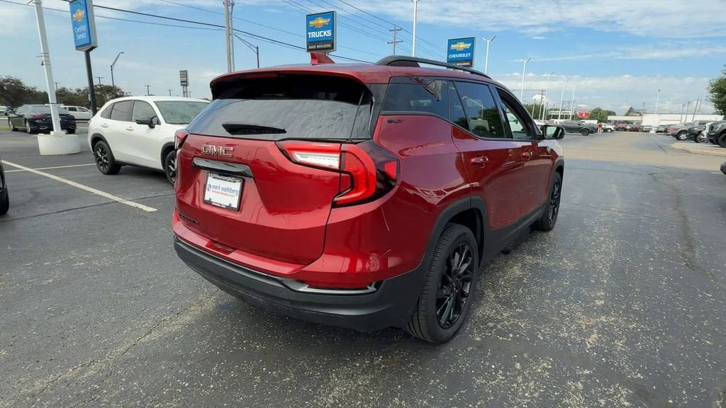 2023 GMC Terrain SLT