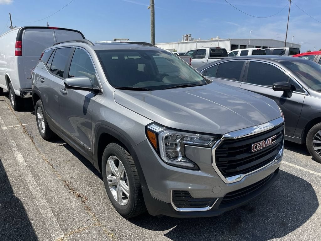 2024 GMC Terrain SLE