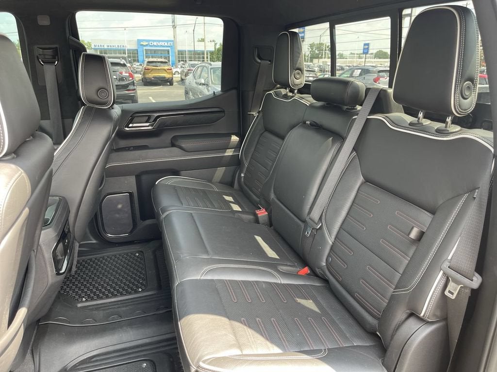 2023 GMC Sierra 1500 AT4X