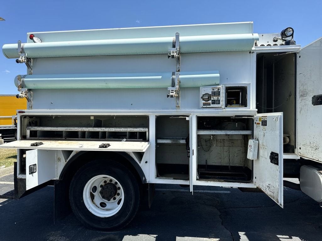 2014 INTERNATIONAL 4100 NA