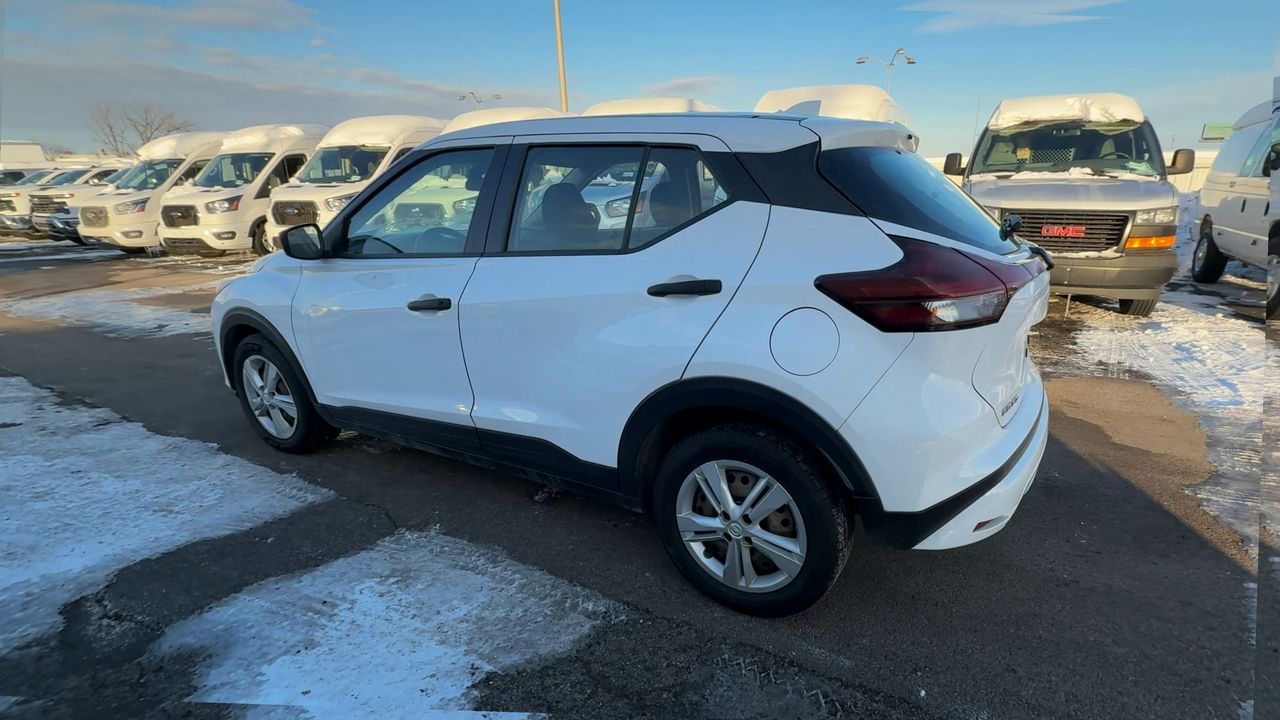 2023 Nissan Kicks S