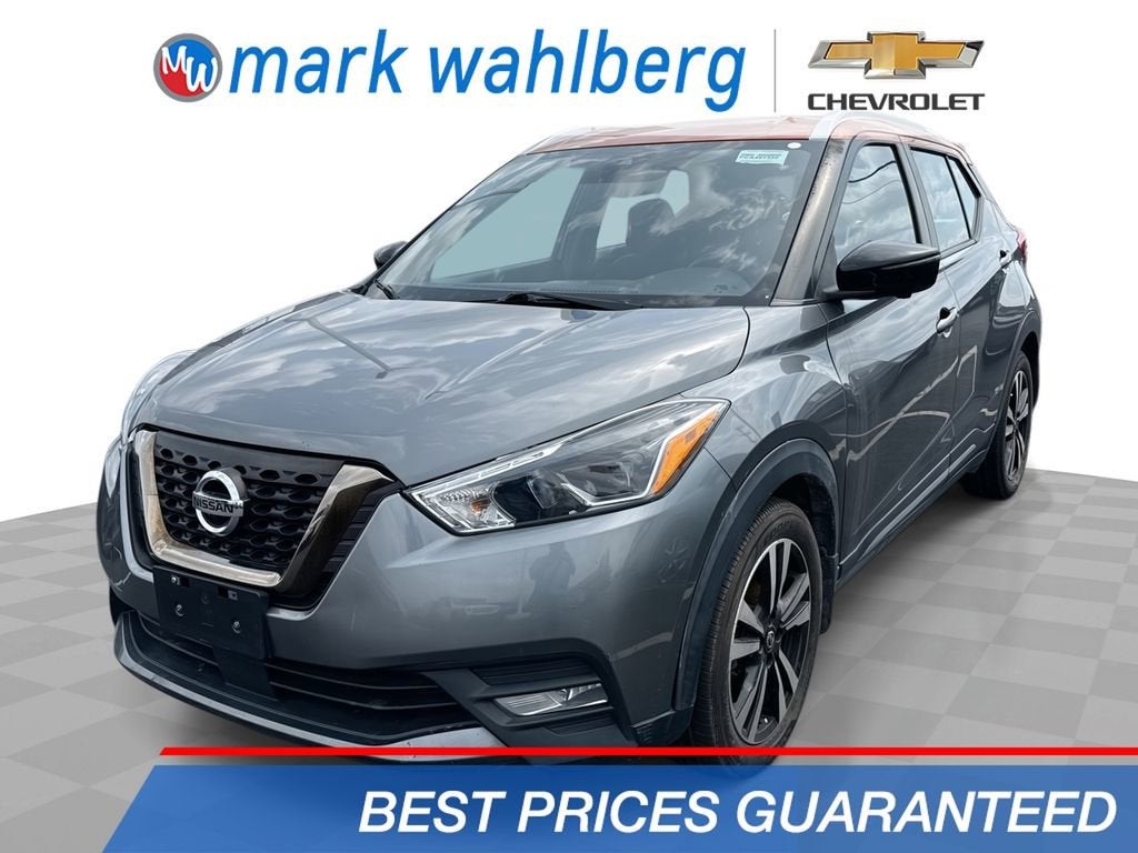 2020 Nissan Kicks SR