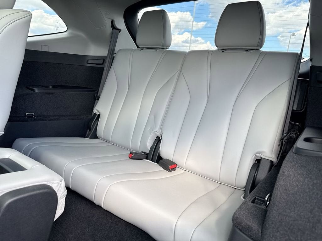 2023 Acura MDX w/Technology Package