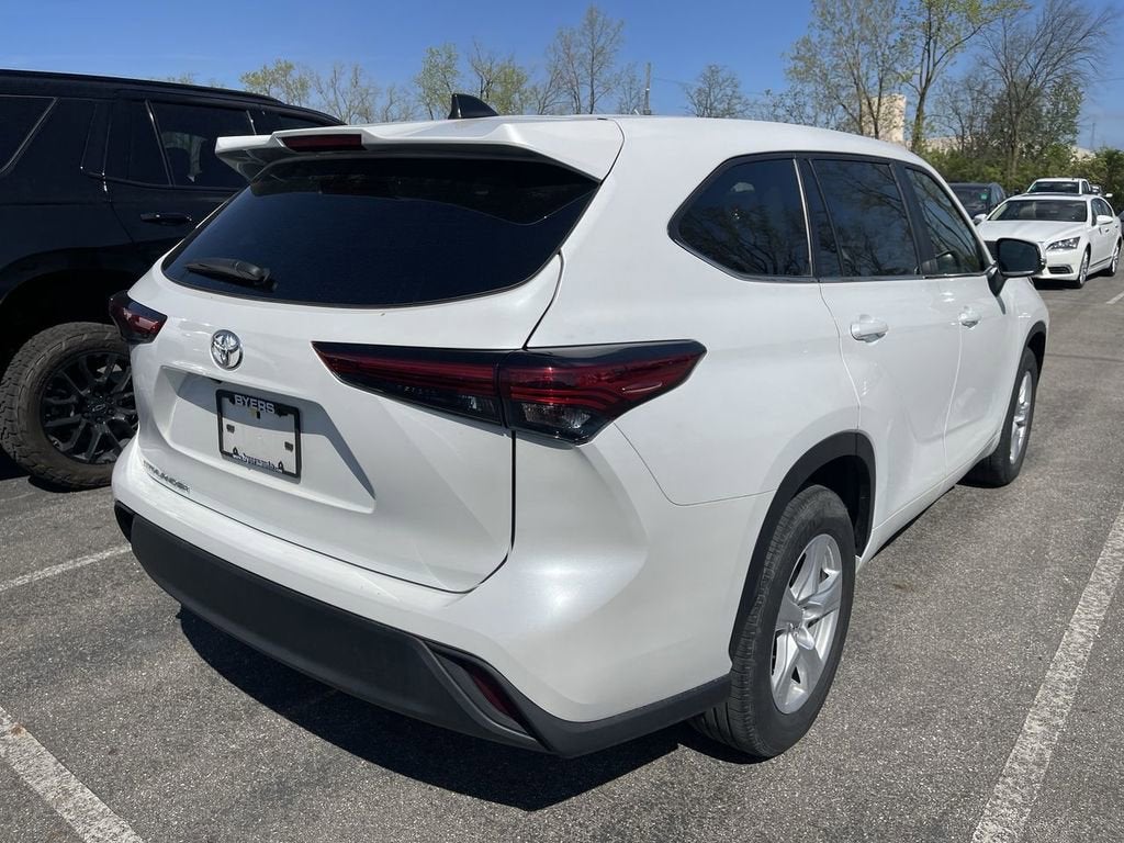 2023 Toyota Highlander L