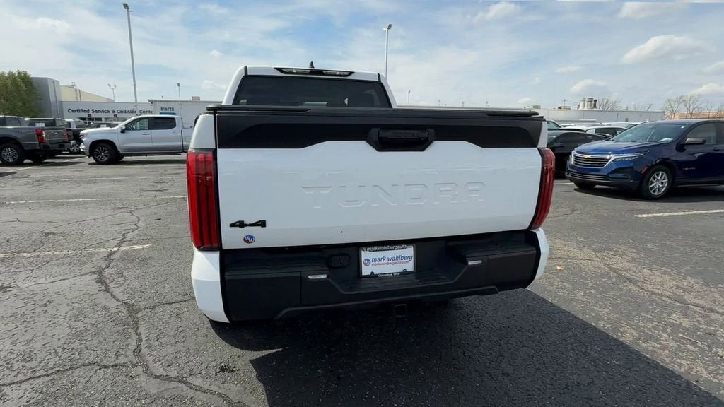 2024 Toyota Tundra 4WD SR5