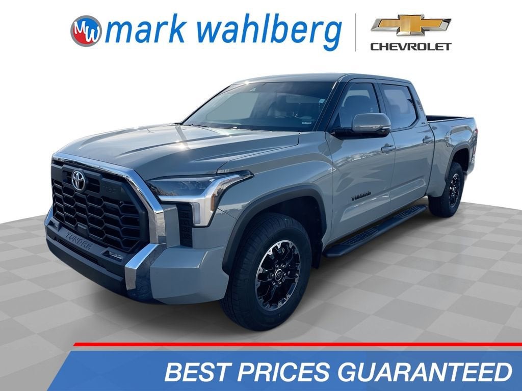2024 Toyota Tundra 4WD SR5