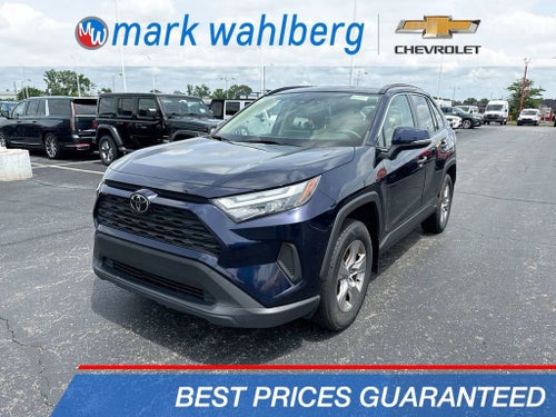 2022 Toyota RAV4 XLE
