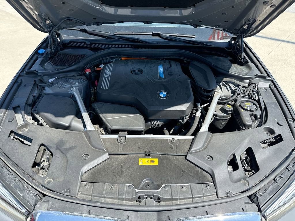 2022 BMW 5 Series 530e xDrive