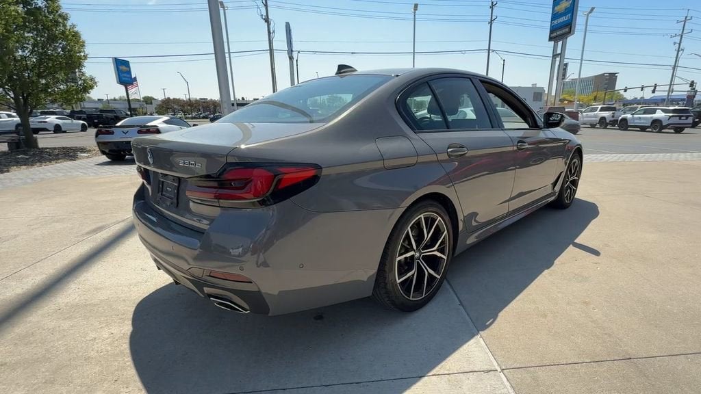 2022 BMW 5 Series 530e xDrive