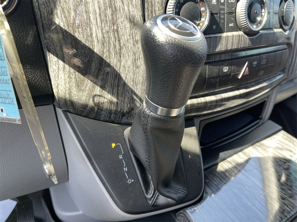 2016 Mercedes-Benz Sprinter Chassis-Cabs 2WD Reg Cab 170" WB