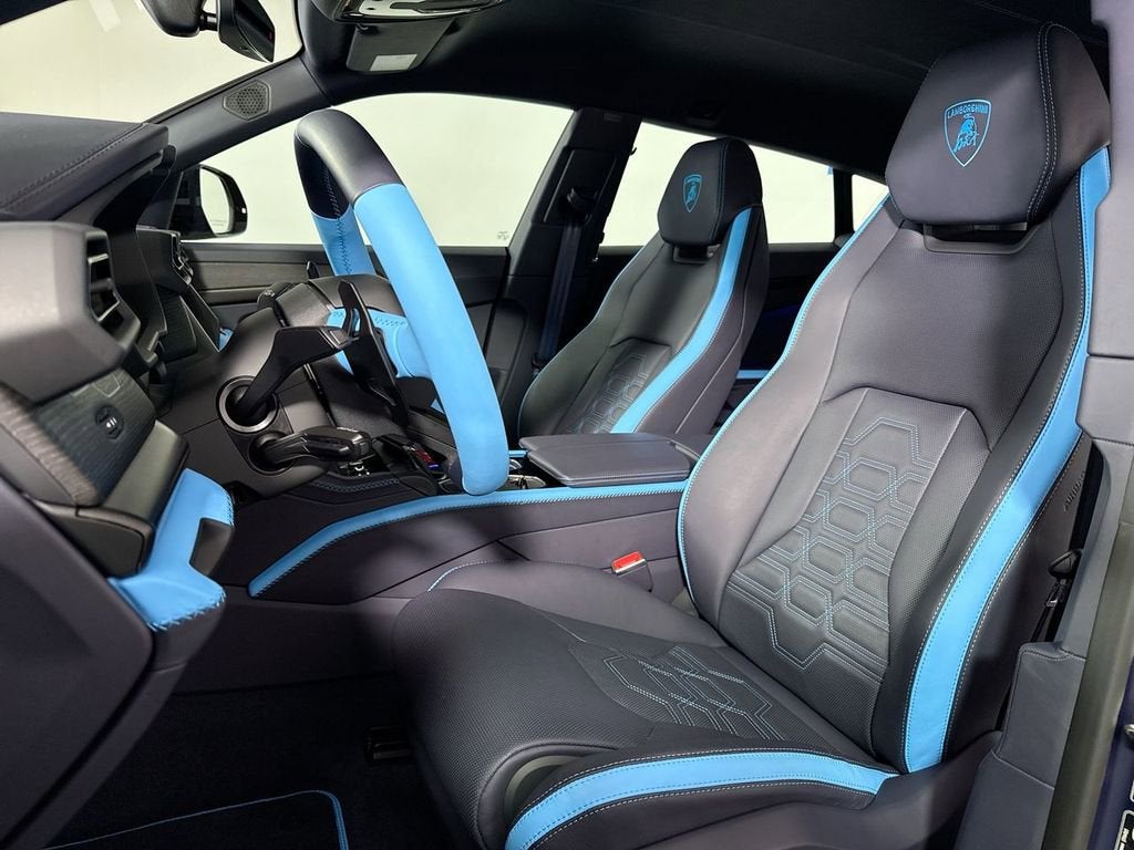 2025 Lamborghini Urus SE