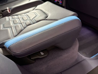 2025 Lamborghini Urus SE