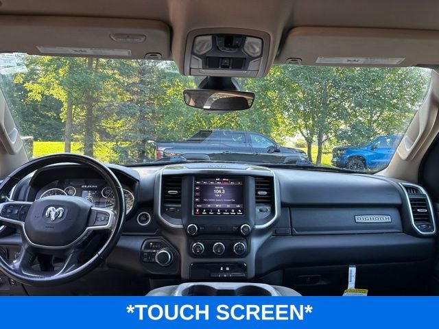 2020 RAM 1500 Big Horn Crew Cab 4x4 5'7" Box