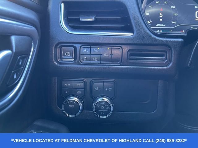 2023 GMC Yukon XL SLT