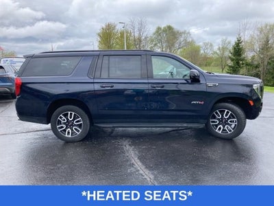 2022 GMC Yukon XL AT4