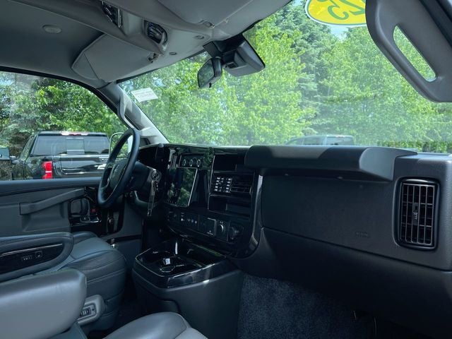 2025 GMC Savana Cargo Work Van