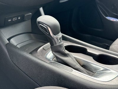 2022 Chevrolet Malibu LS
