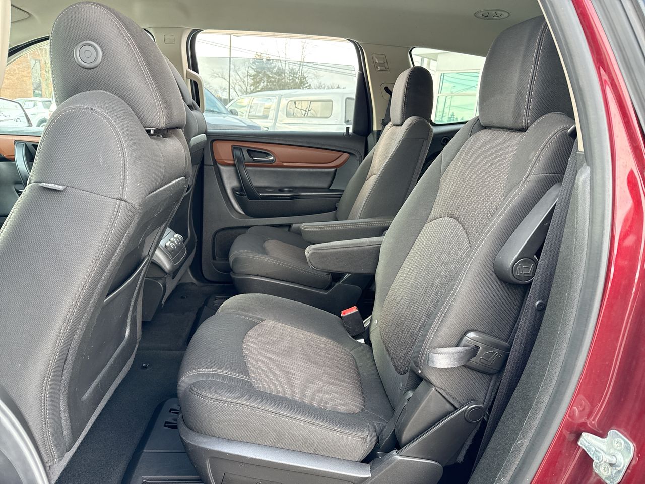 2017 Chevrolet Traverse LT