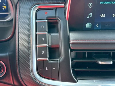 2023 Chevrolet Suburban RST