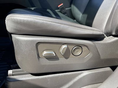 2022 Cadillac Escalade Luxury