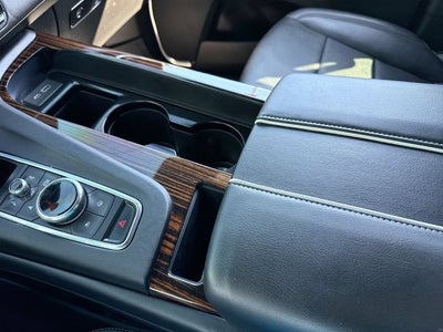 2022 Cadillac Escalade Luxury