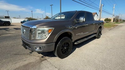 2016 Nissan TITAN XD Platinum Reserve Diesel