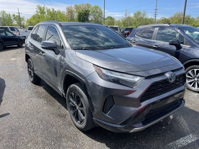 2022 Toyota RAV4 Hybrid SE