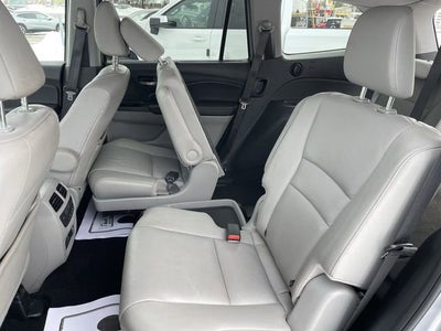 2022 Honda Pilot Touring 7-Passenger