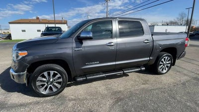 2018 Toyota Tundra 4WD SR5