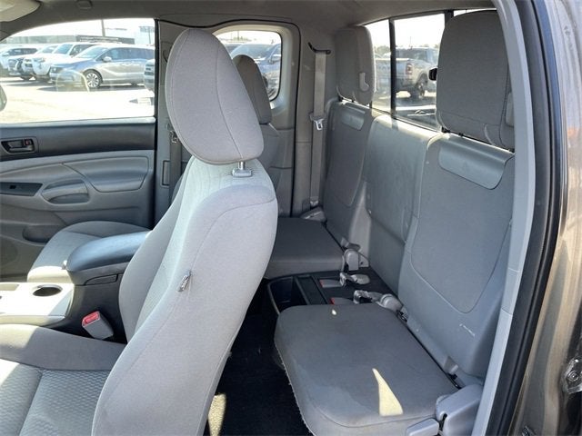 2014 Toyota Tacoma 4WD Access Cab Standard Bed I4 Manual (Natl)