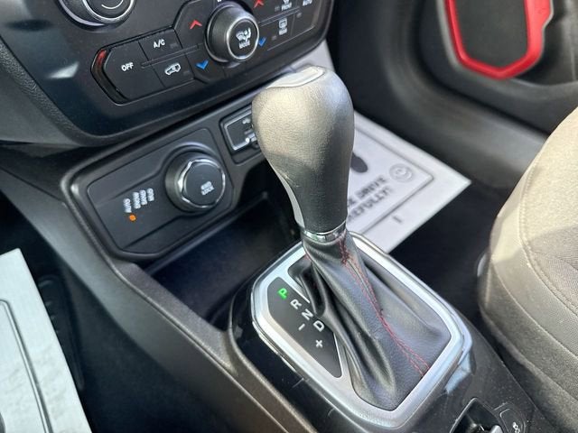 2022 Jeep Renegade (RED) Edition