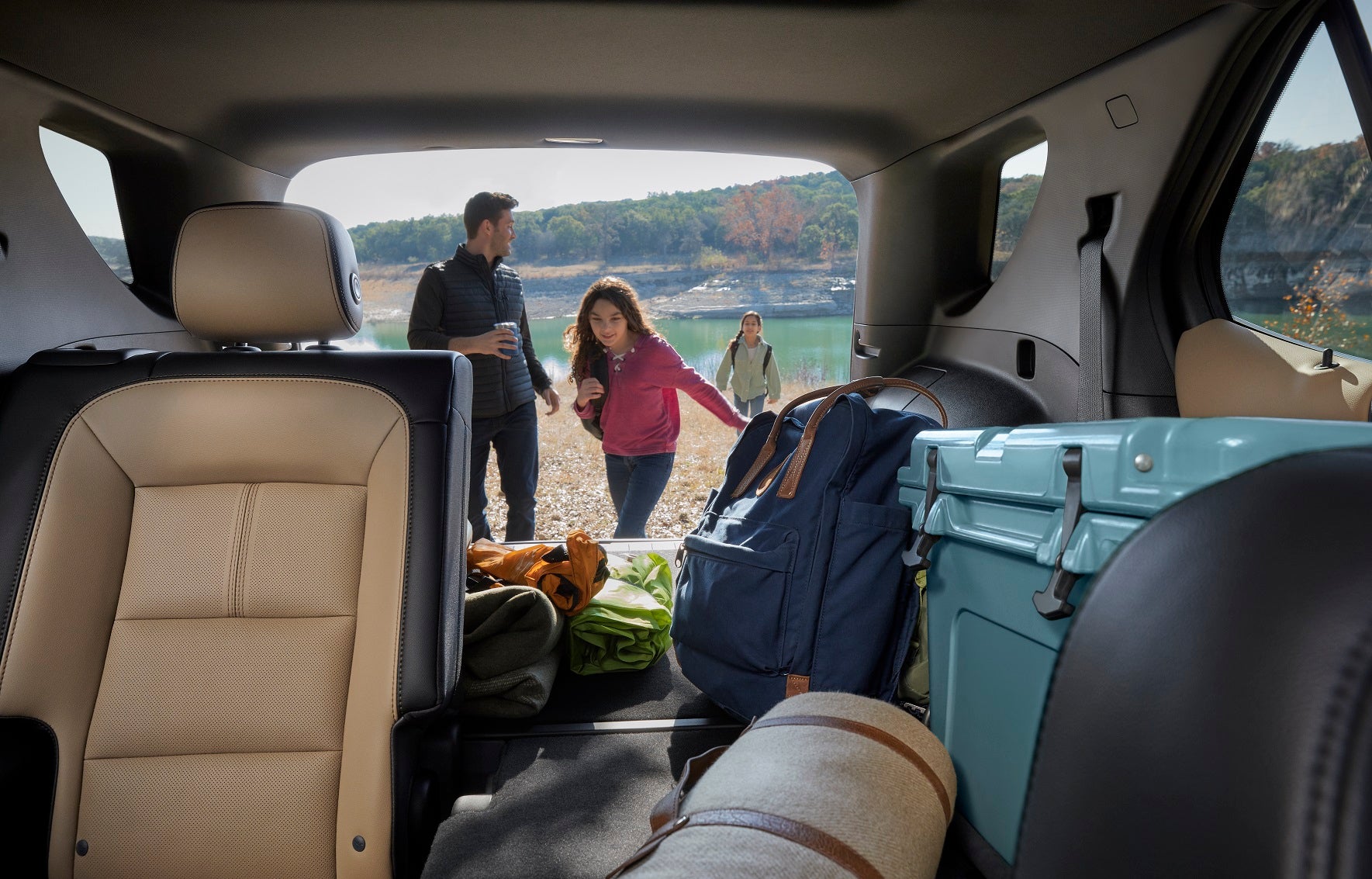 Chevy Equinox vs Traverse Livonia MI
